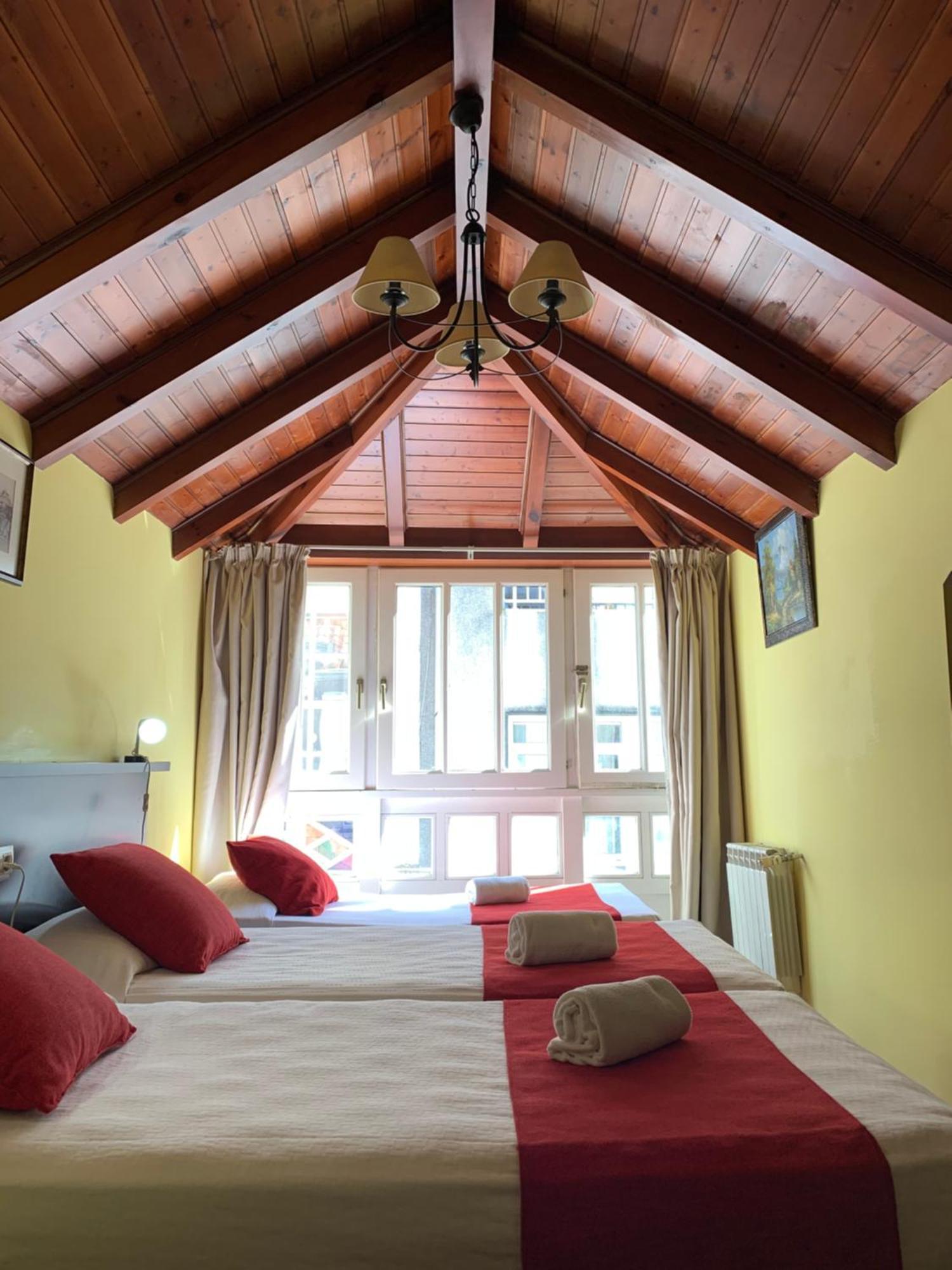 Hostal Hotil Coruna Centro آكورونيا المظهر الخارجي الصورة