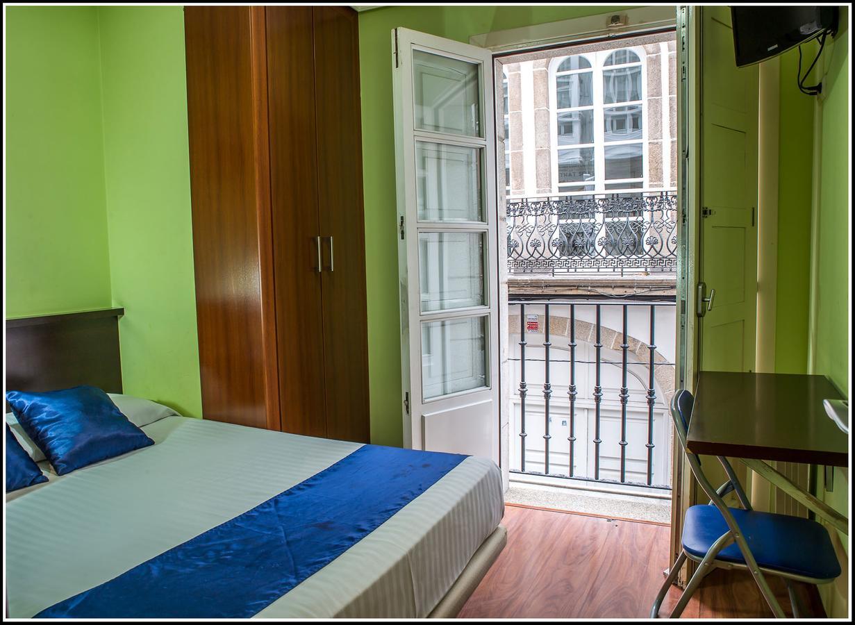 Hostal Hotil Coruna Centro آكورونيا المظهر الخارجي الصورة