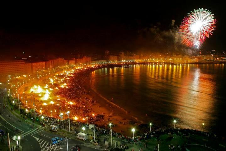 Hostal Hotil Coruna Centro آكورونيا المظهر الخارجي الصورة