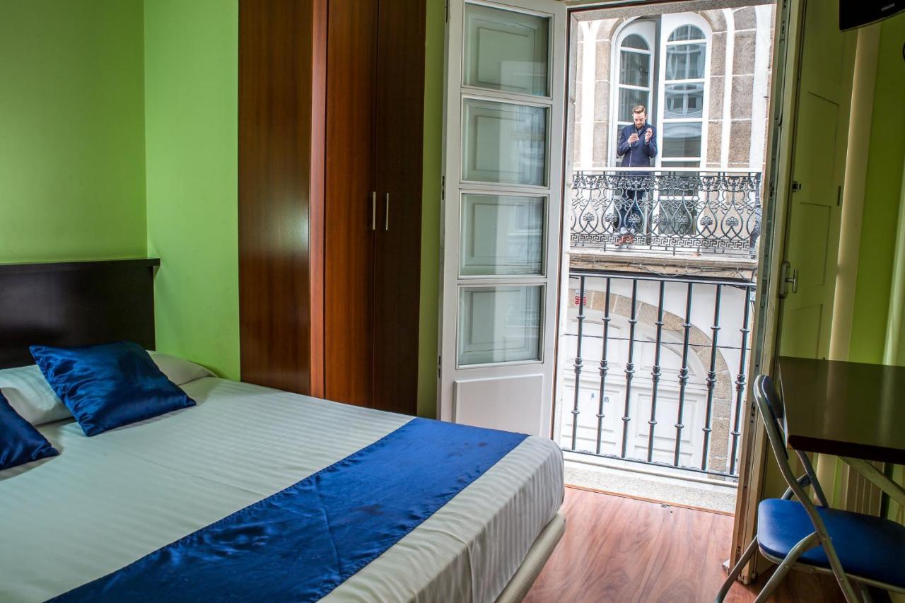Hostal Hotil Coruna Centro آكورونيا المظهر الخارجي الصورة